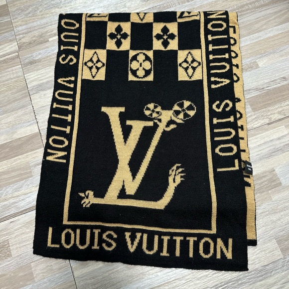 Louis Vuitton Black and Gold Knit Scarf - Picture 1 of 5